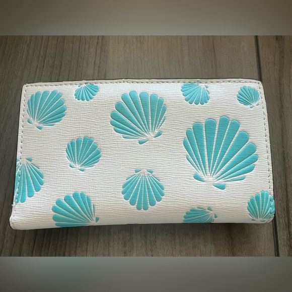 KATE SPADE | Morgan Seashell Wallet 🐚 - Picture 11 of 12